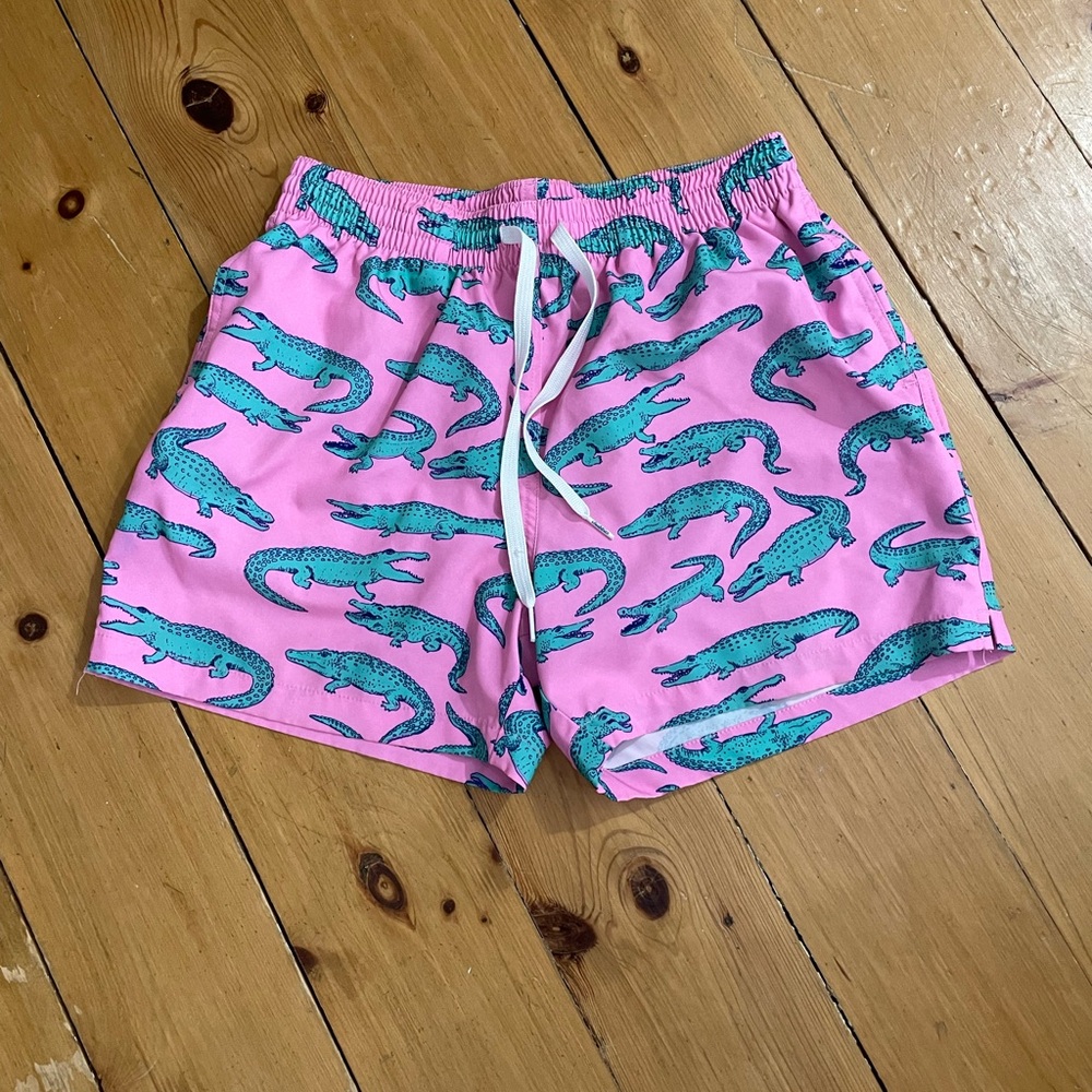 Chubbies Pink Swim Trunks with Green Alligator Design